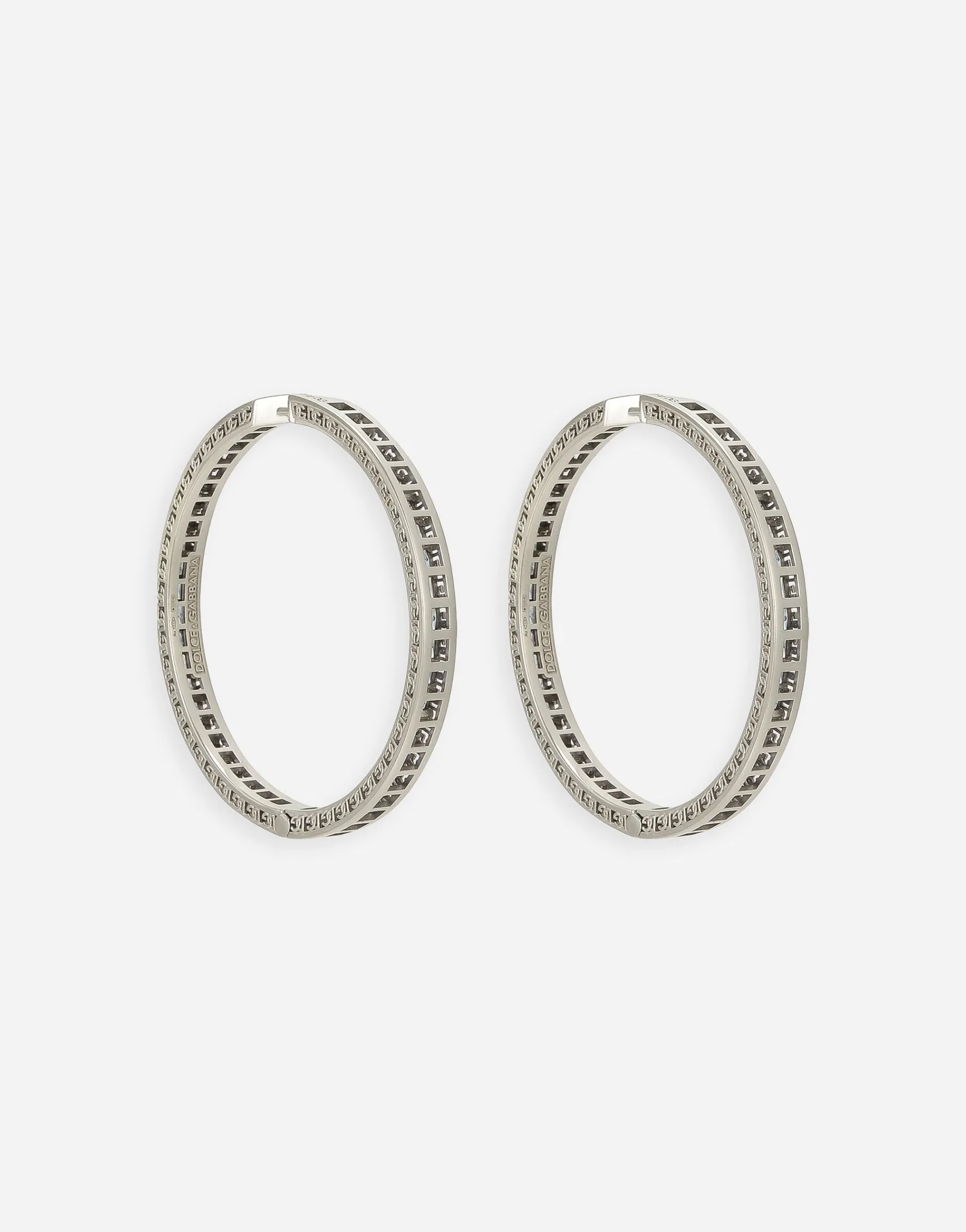 Anna earrings in white gold 18kt with blue sapphires