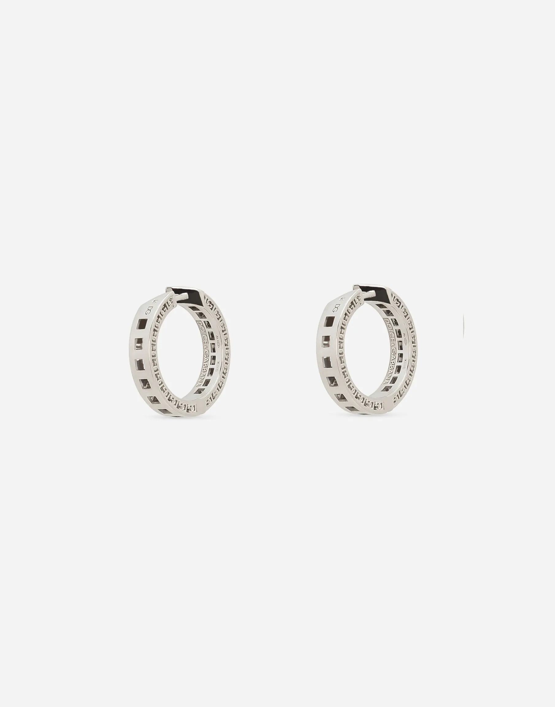 Anna earrings in white gold 18kt with blue sapphires