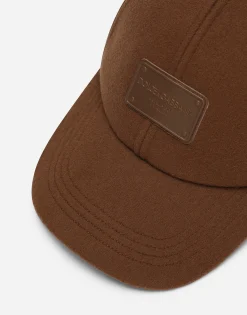 Baseball cap with branded tag