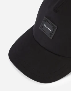 Baseball cap with branded tag