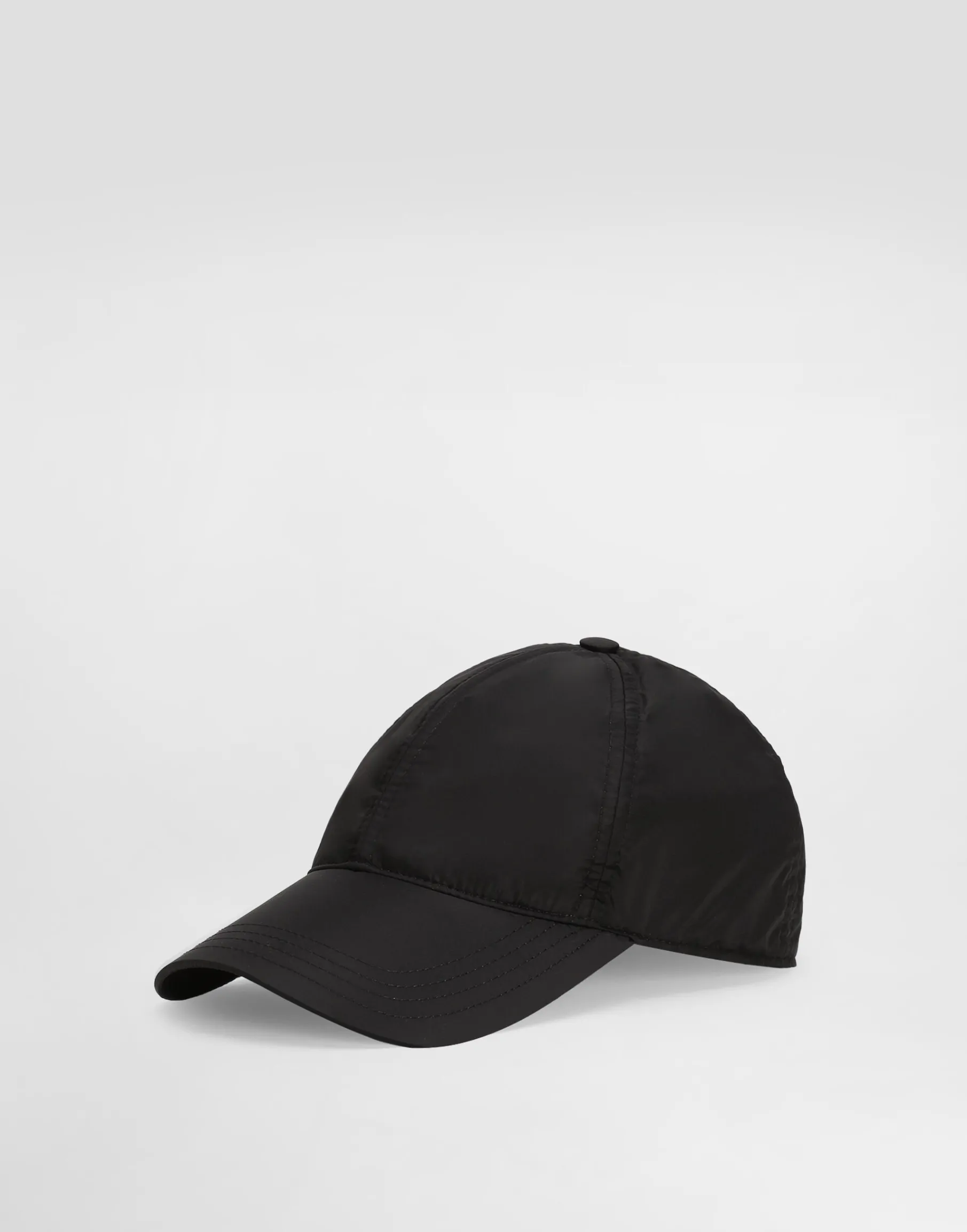 Baseball cap with logo