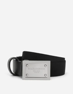 Belt with logo tag