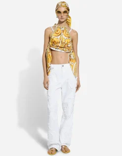 Boyfriend jeans with embroidery