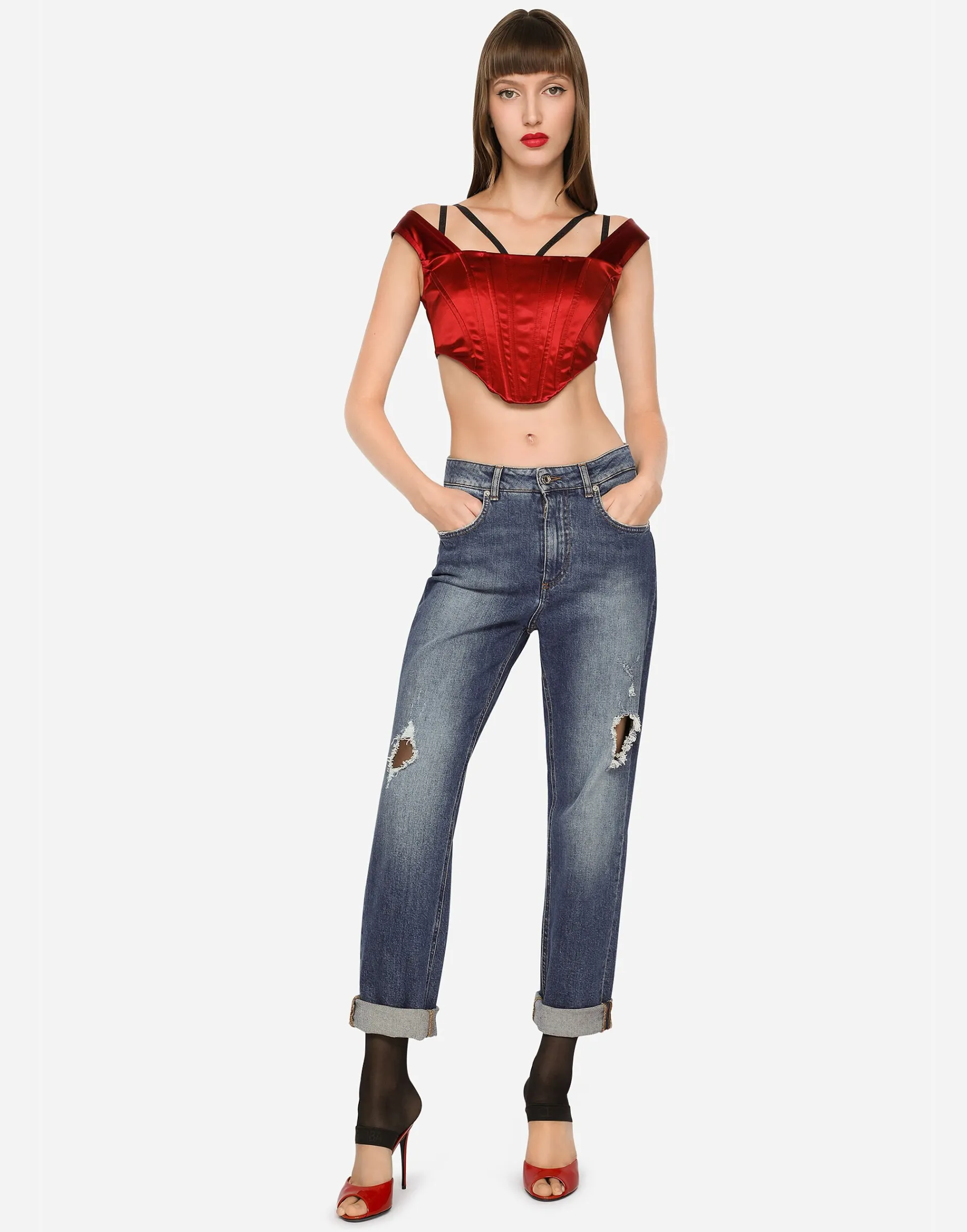 Boyfriend jeans with rips