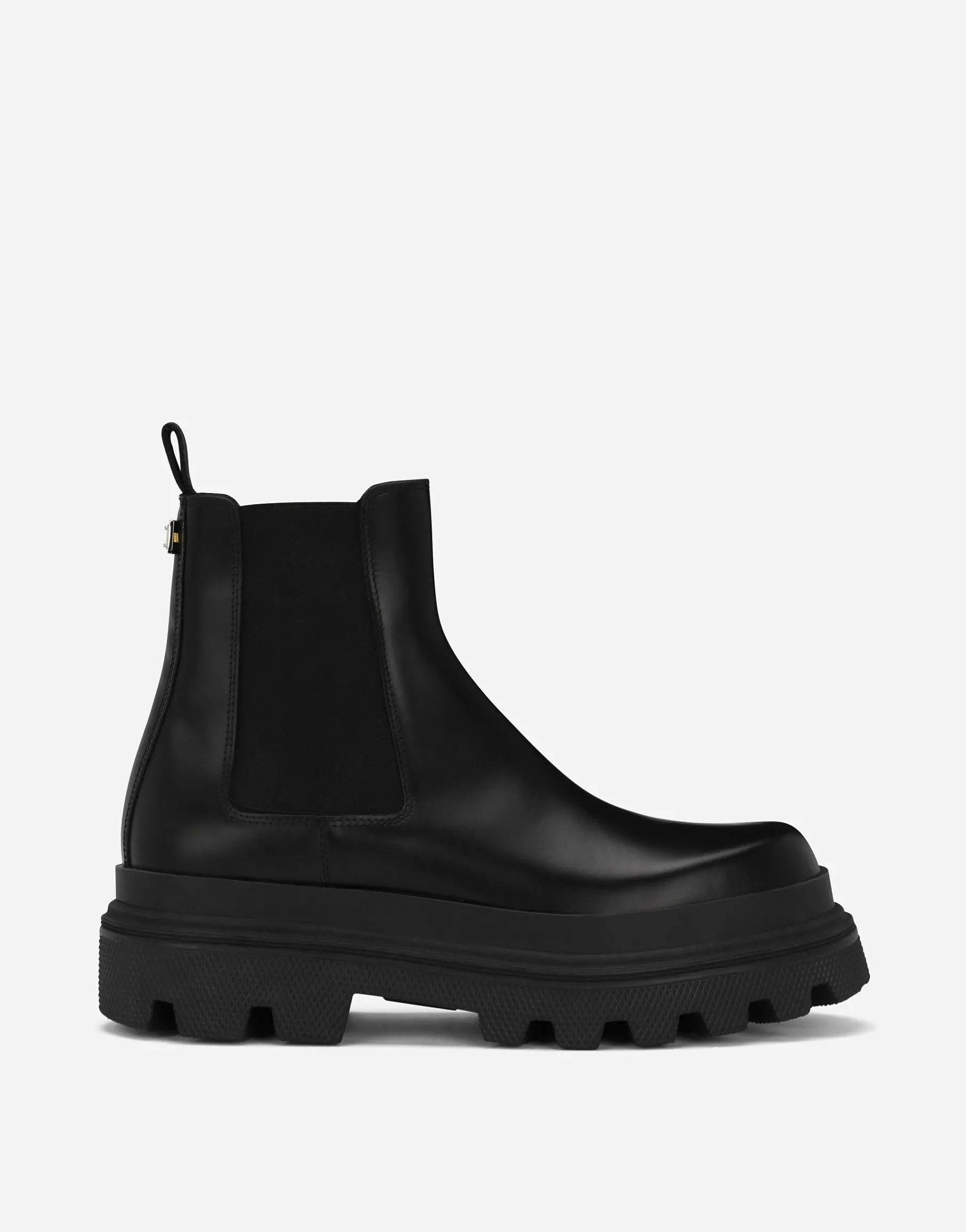 Brushed calfskin Chelsea boots
