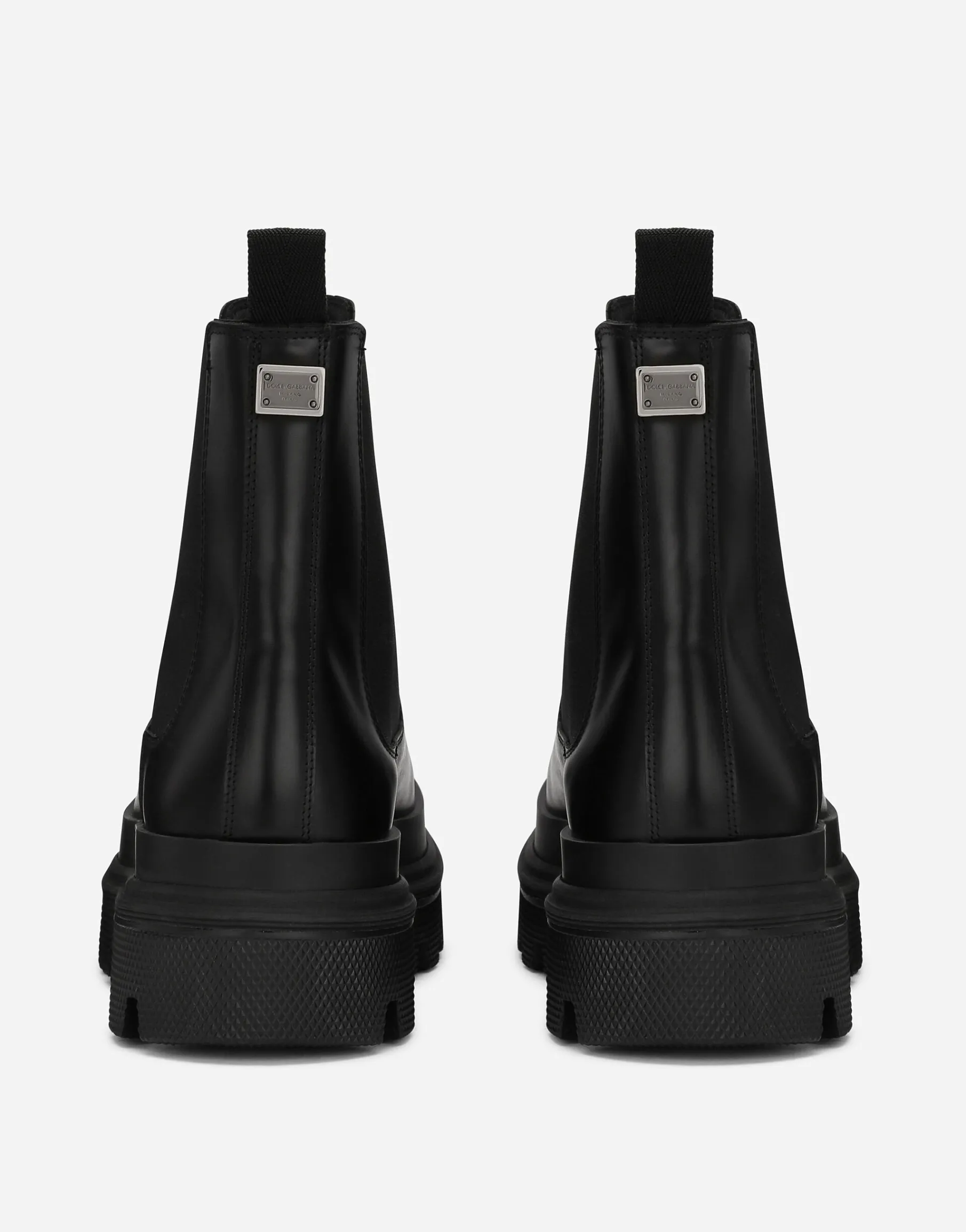Brushed calfskin Chelsea boots