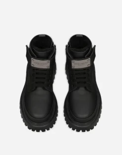Calfskin ankle boots