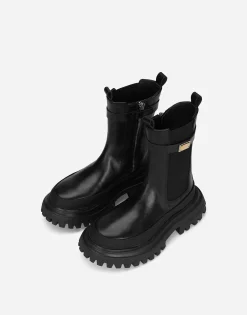 Calfskin ankle boots