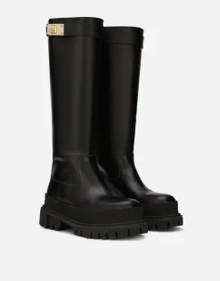Calfskin boots with branded strap