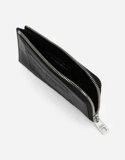 Calfskin card holder with raised logo