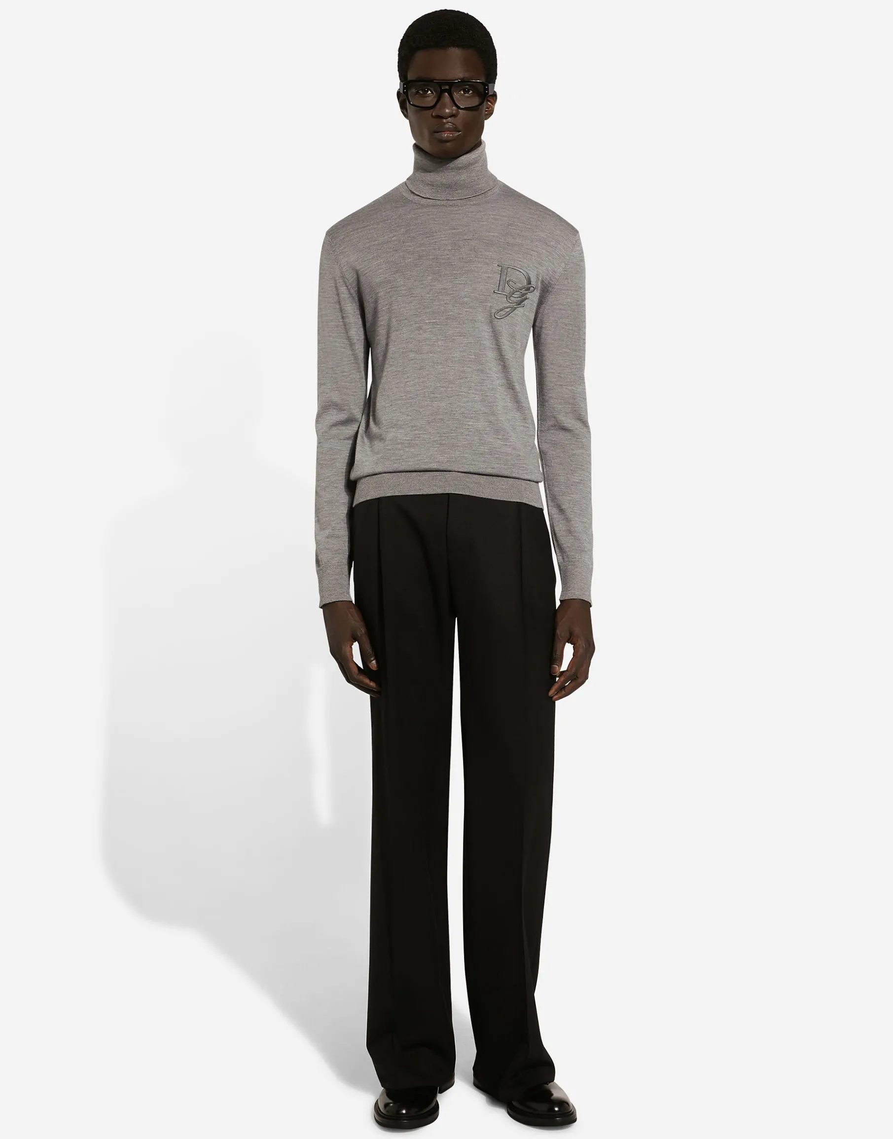 Cashmere turtle-neck sweater