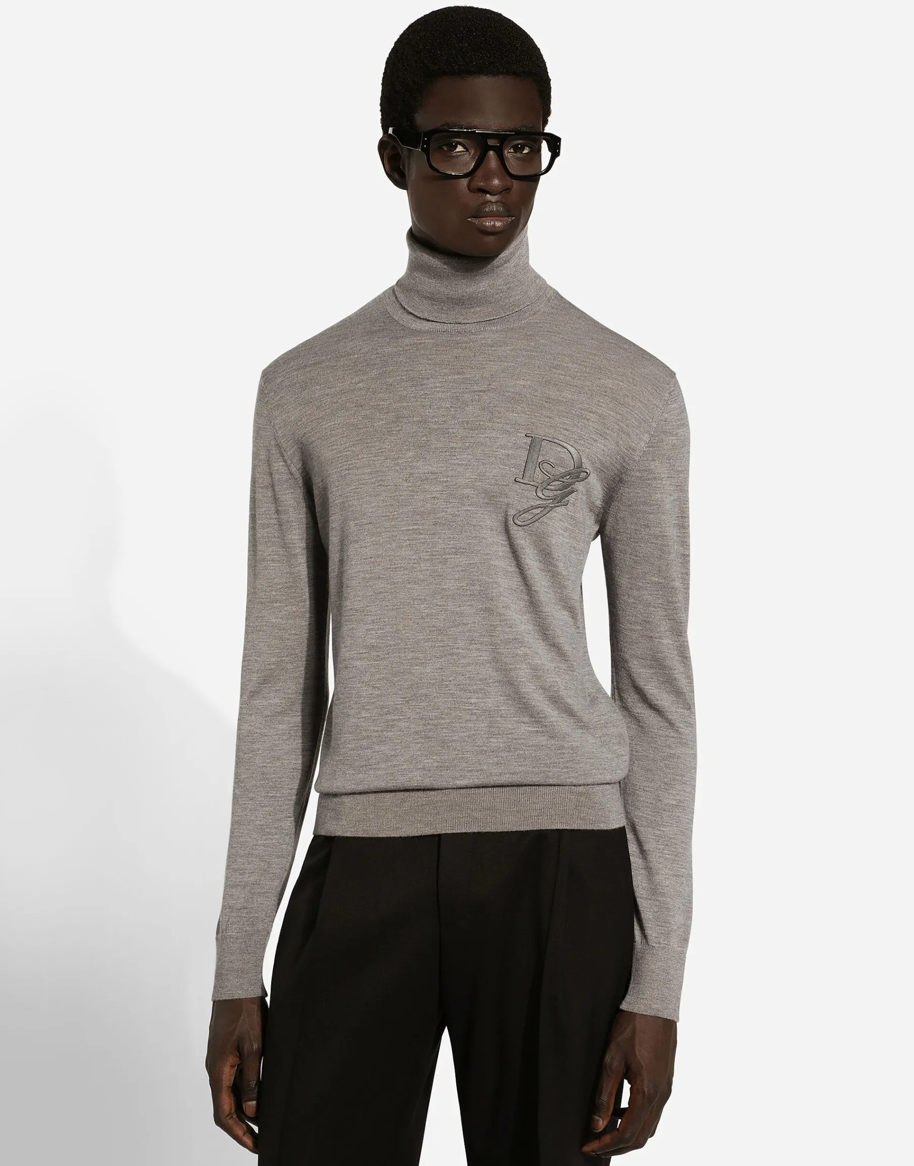 Cashmere turtle-neck sweater
