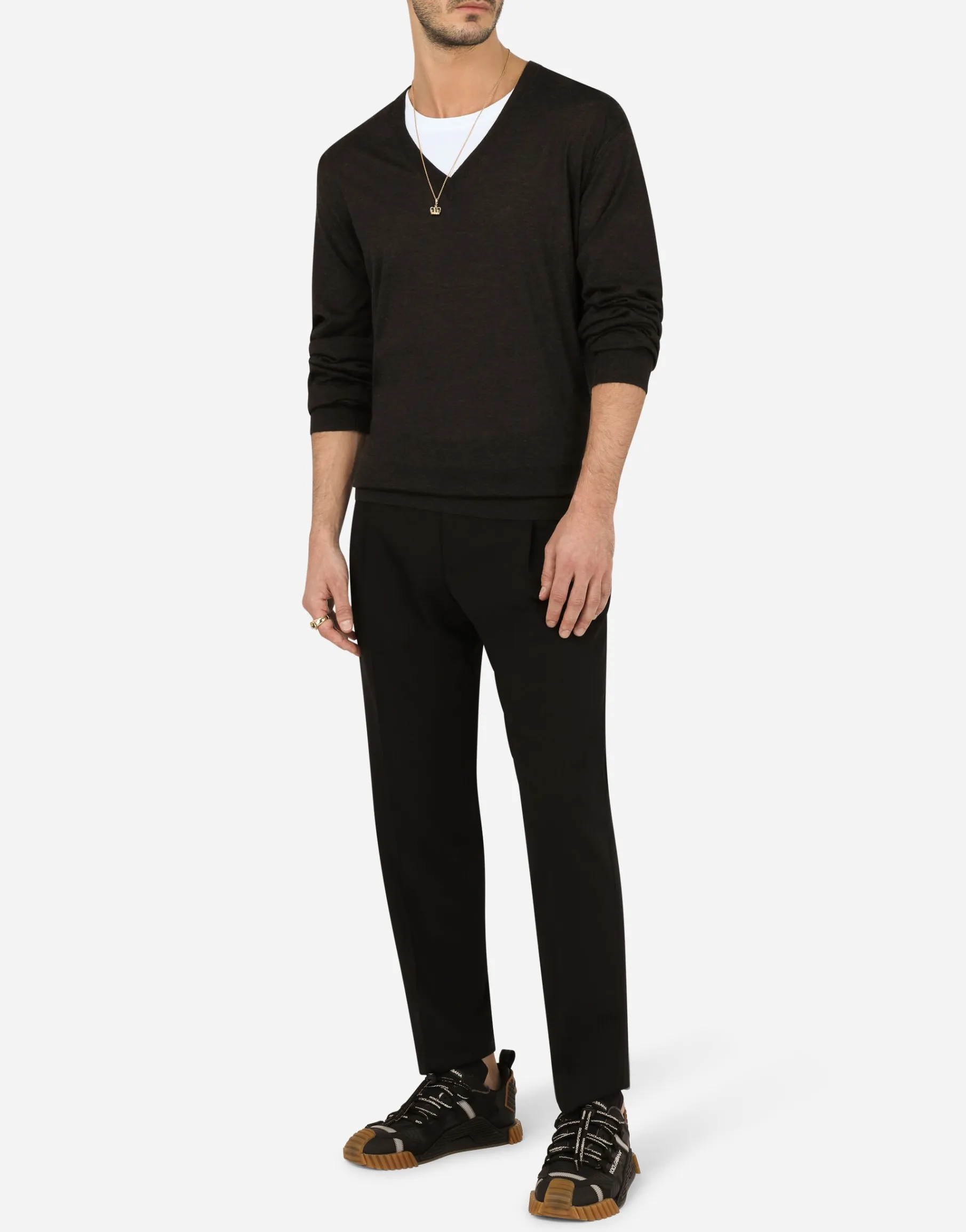 Cashmere v-neck sweater