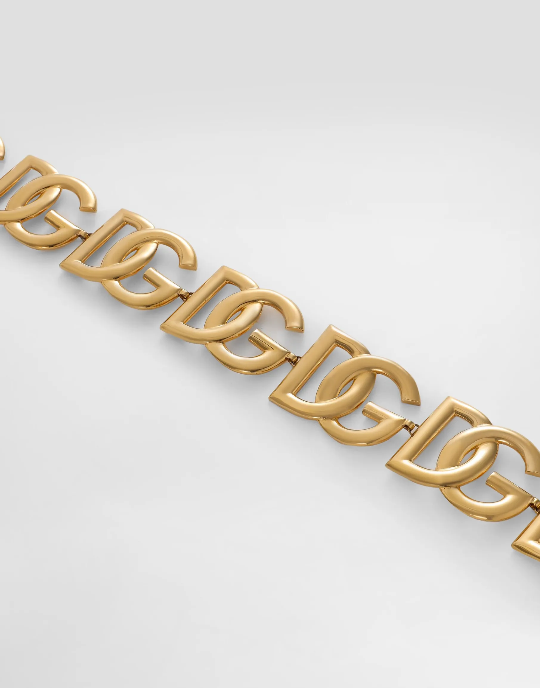Chain belt with DG multi-logo