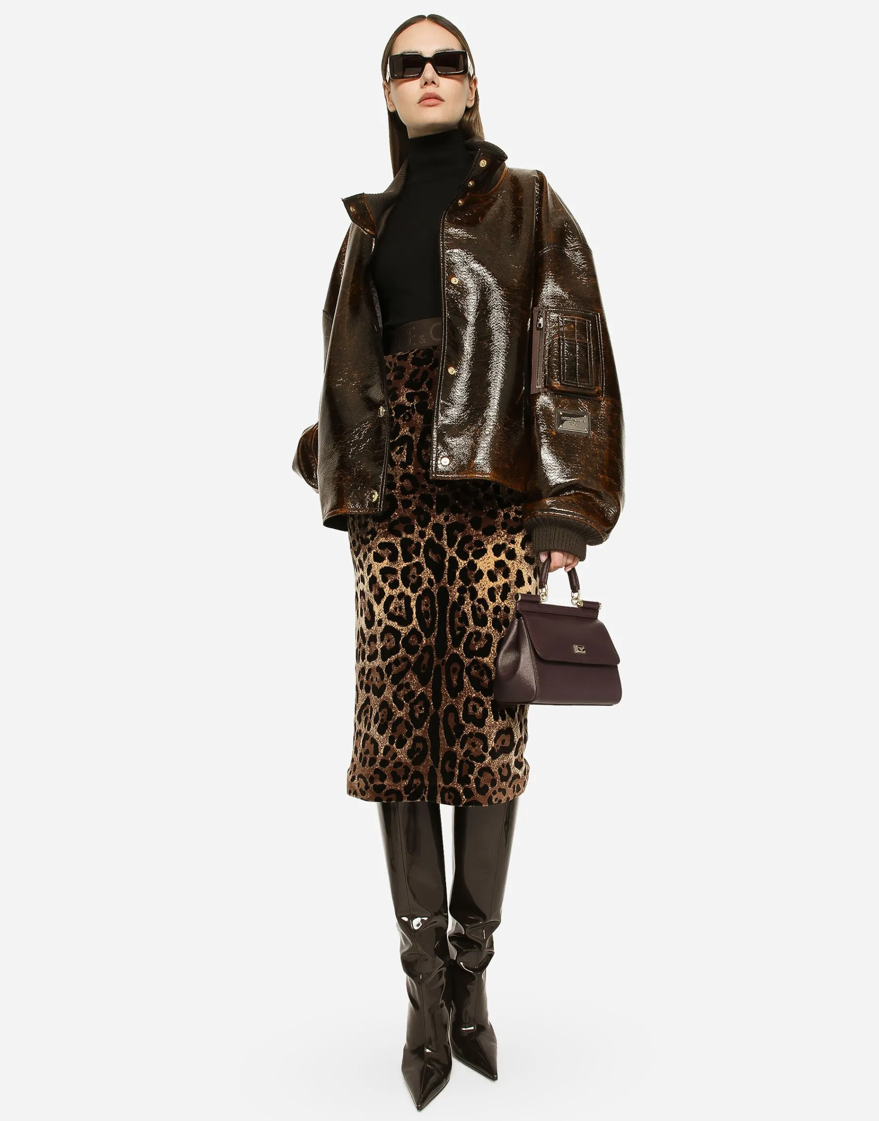 Chenille calf-length skirt with jacquard leopard design