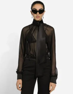 Chiffon pussy-bow blouse