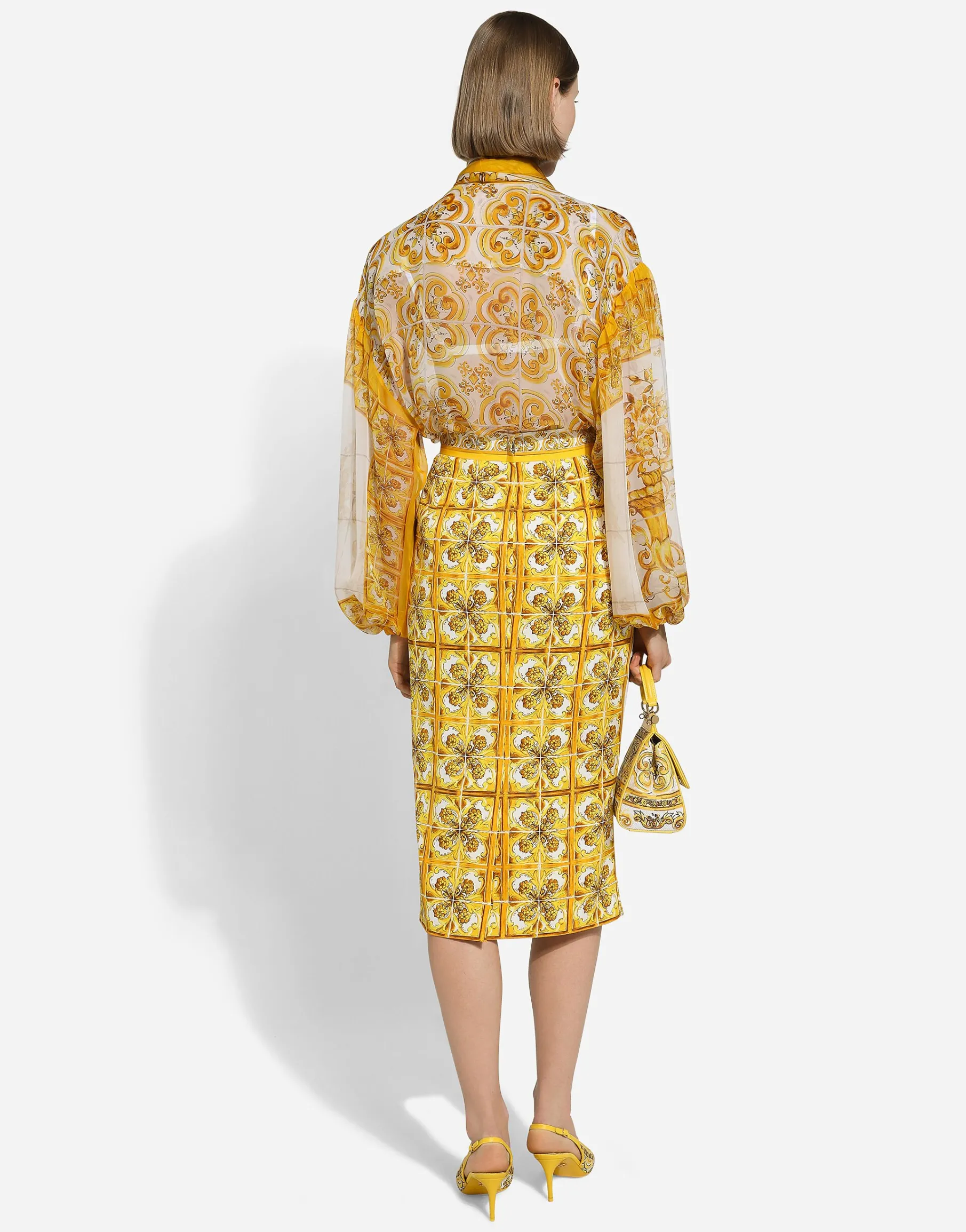 Chiffon pussy-bow shirt with majolica print