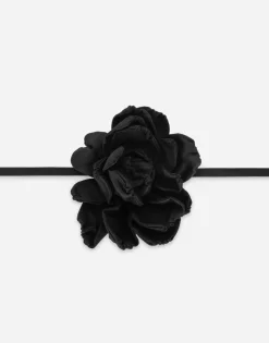 Choker with floral detailing