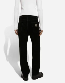 Classic denim jeans with logo tag