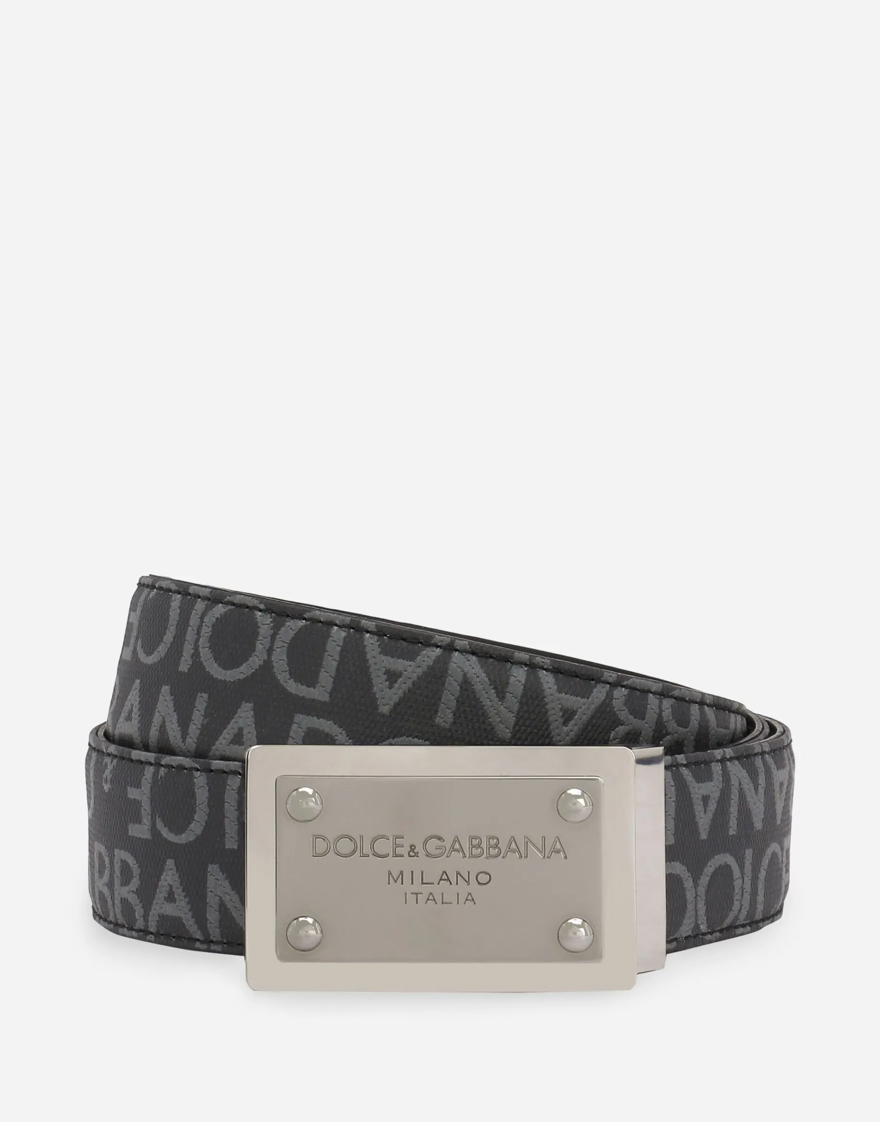 Coated jacquard belt with logo tag