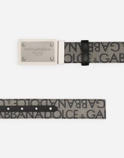 Coated jacquard belt with logo tag