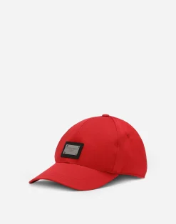 Cotton baseball cap with logo tag