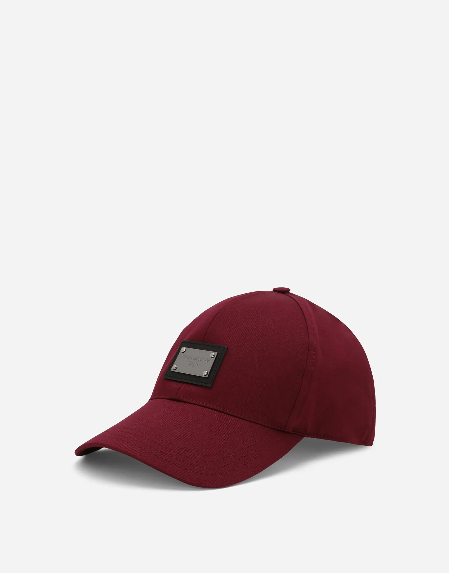 Cotton baseball cap with logo tag