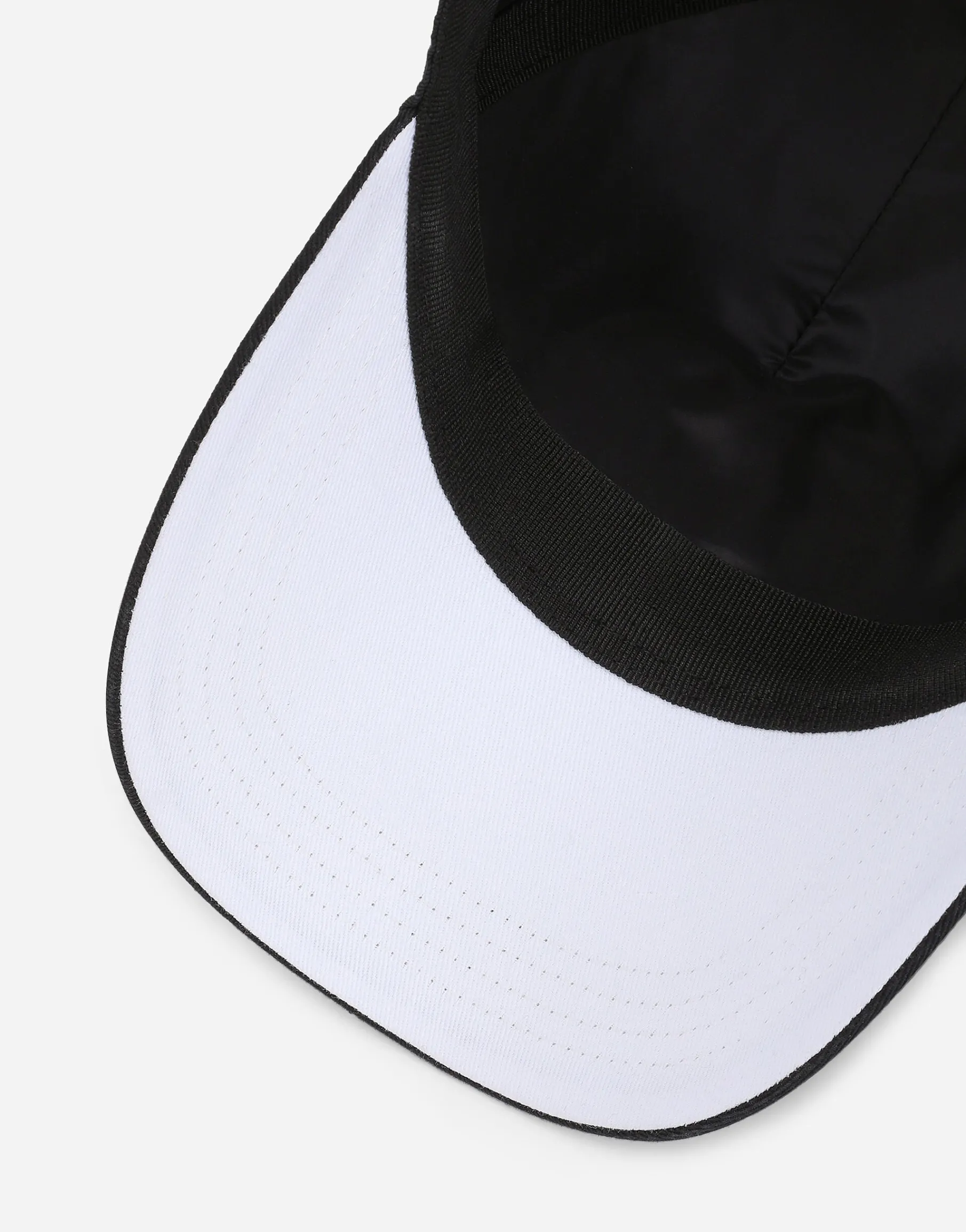 Cotton baseball cap with DG embroidery