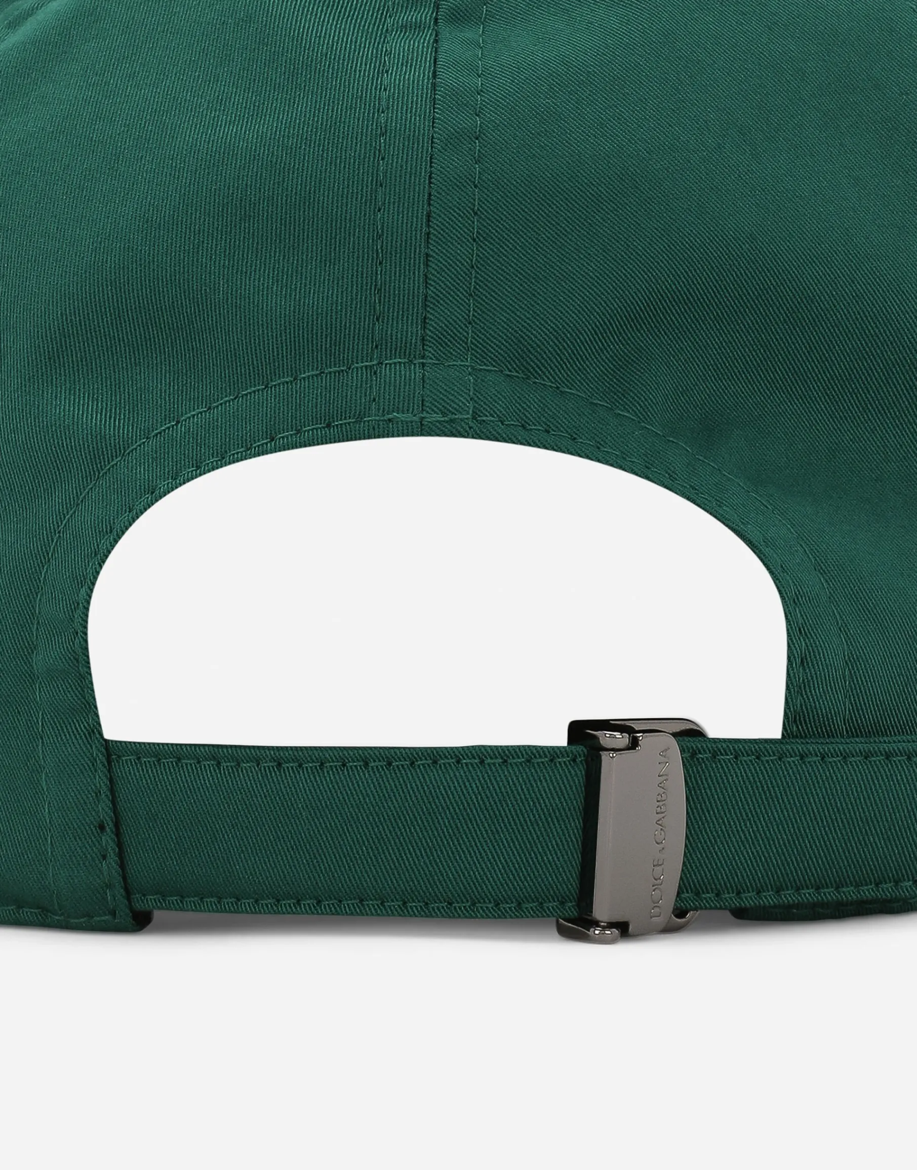 Cotton baseball cap with logo tag