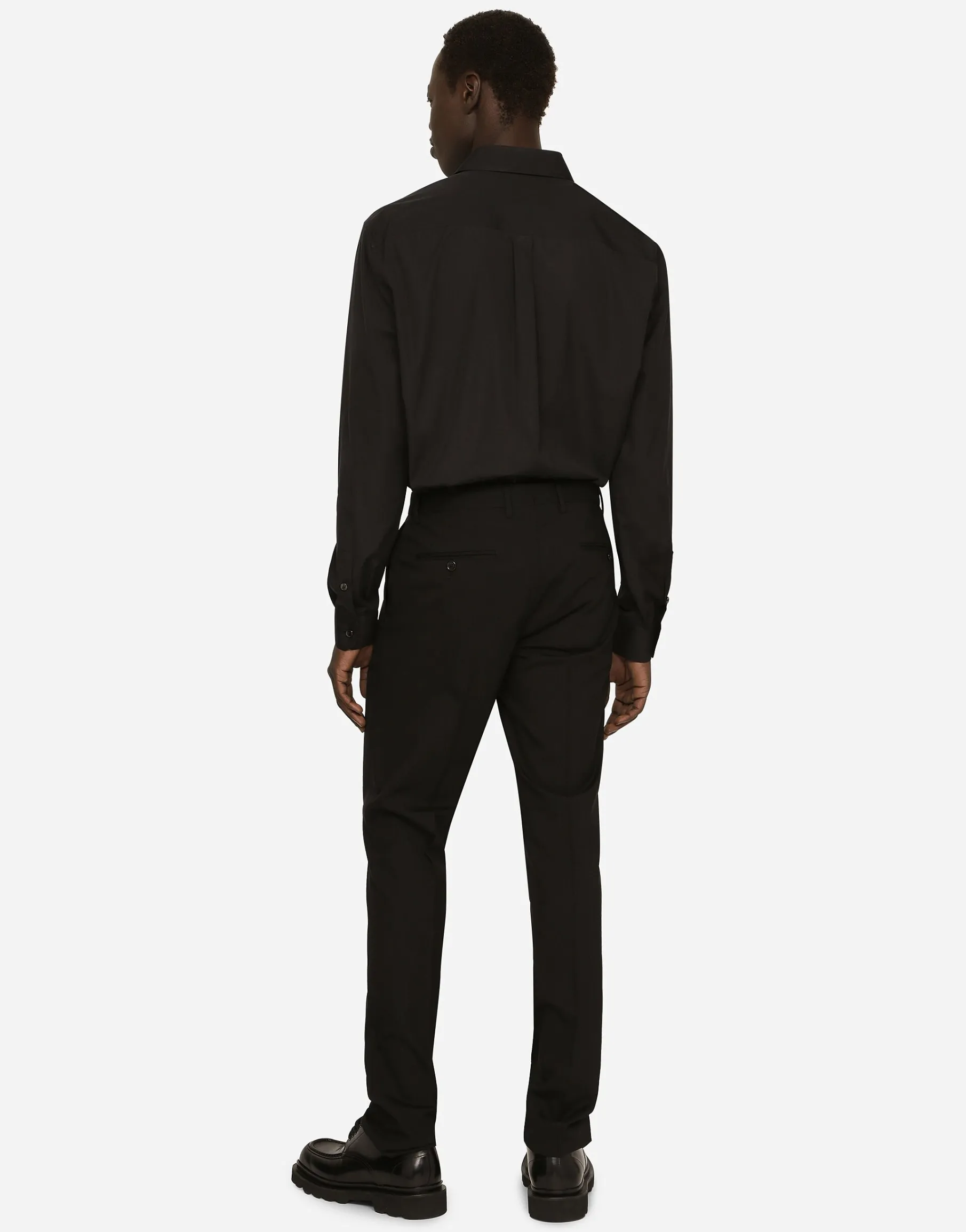 Cotton Martini-fit shirt with branded tag