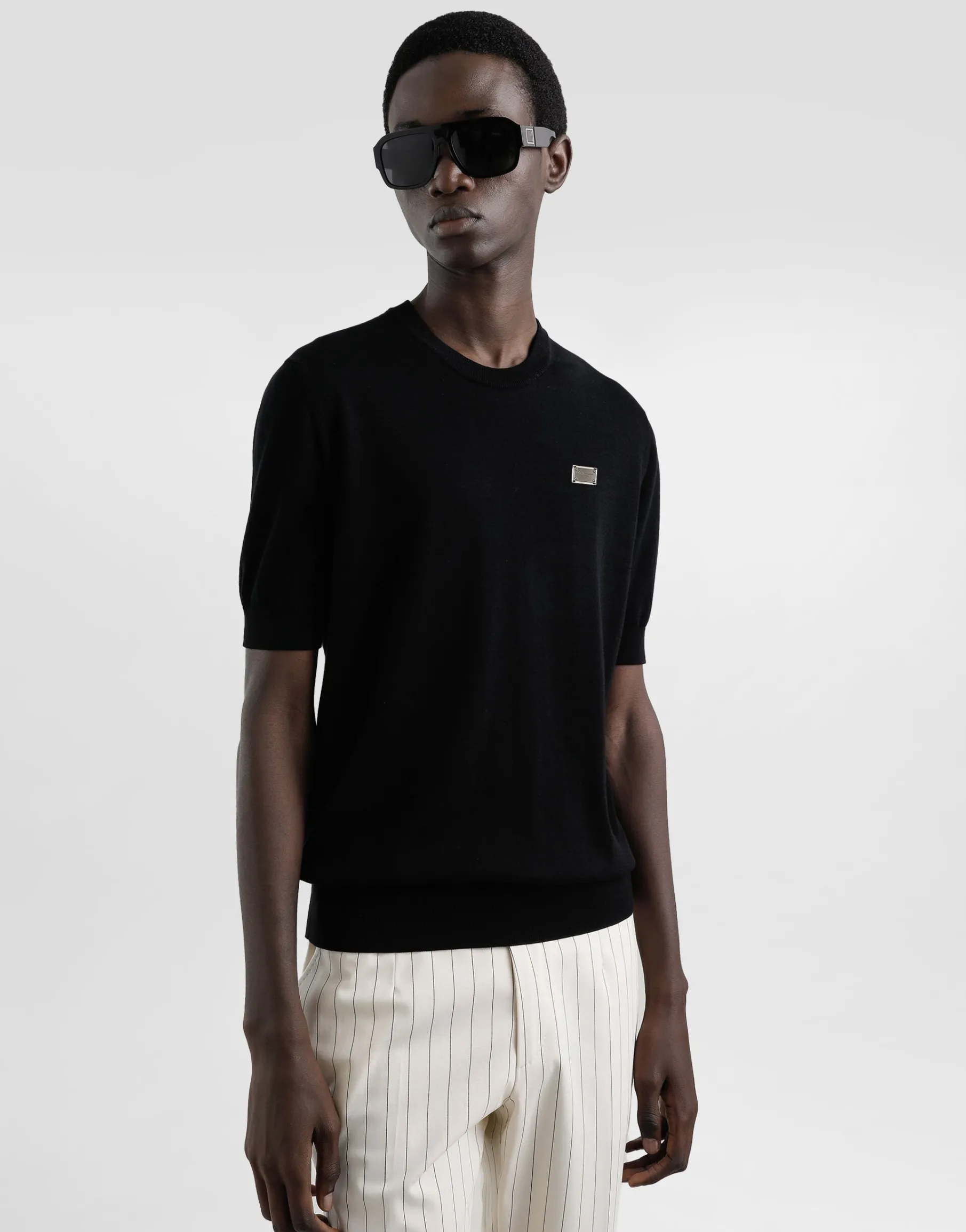 Cotton round-neck sweater with tag