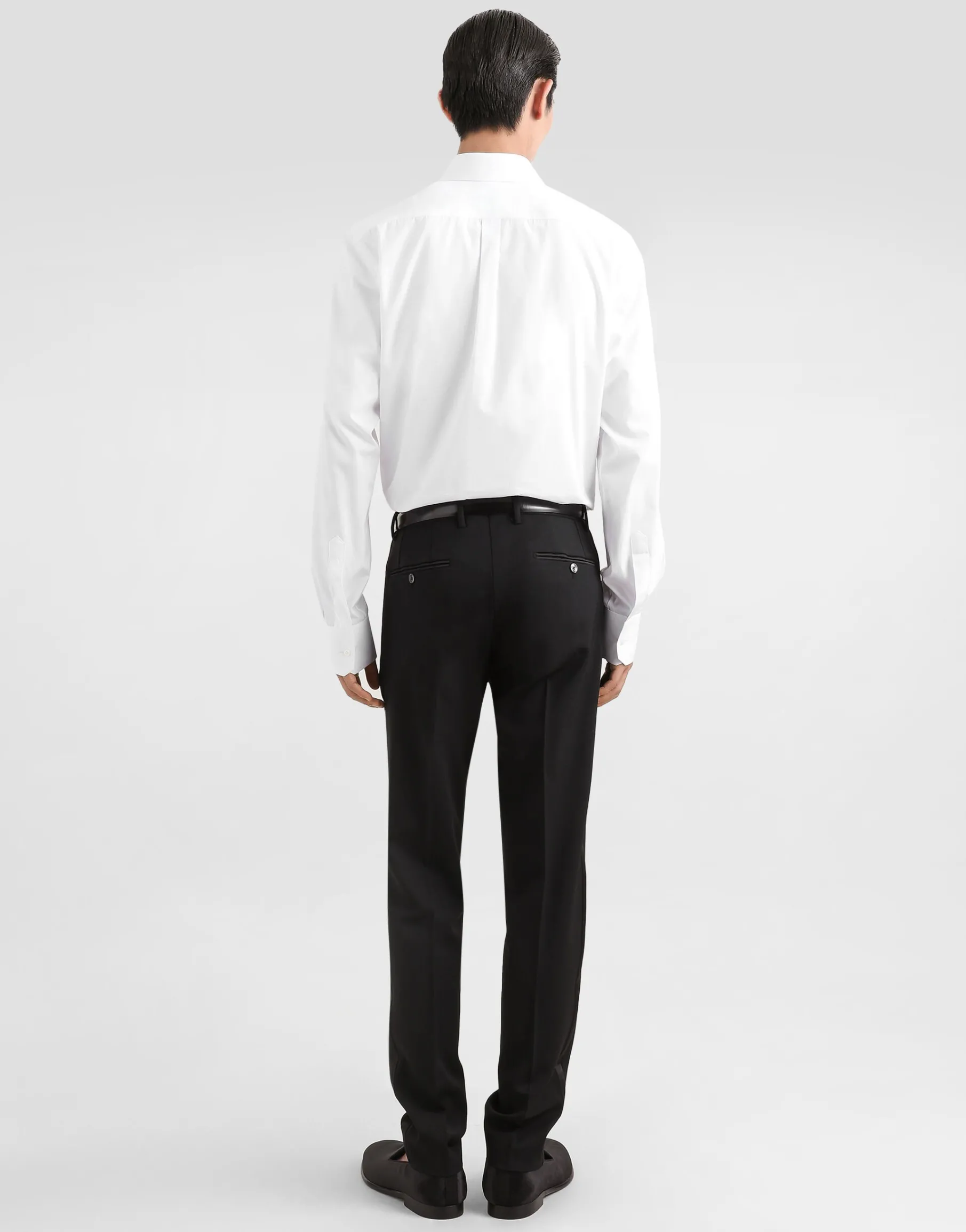 Cotton shirt with heraldic patch