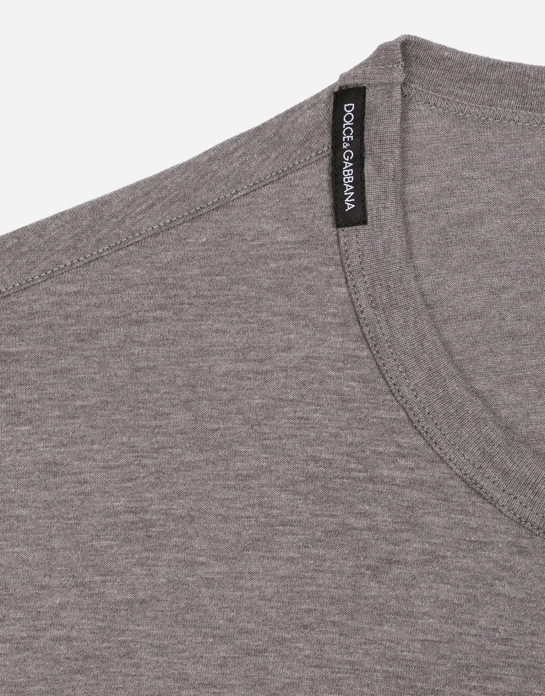 Cotton T-shirt with embroidery