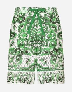 Crochet lace jogging shorts with majolica print