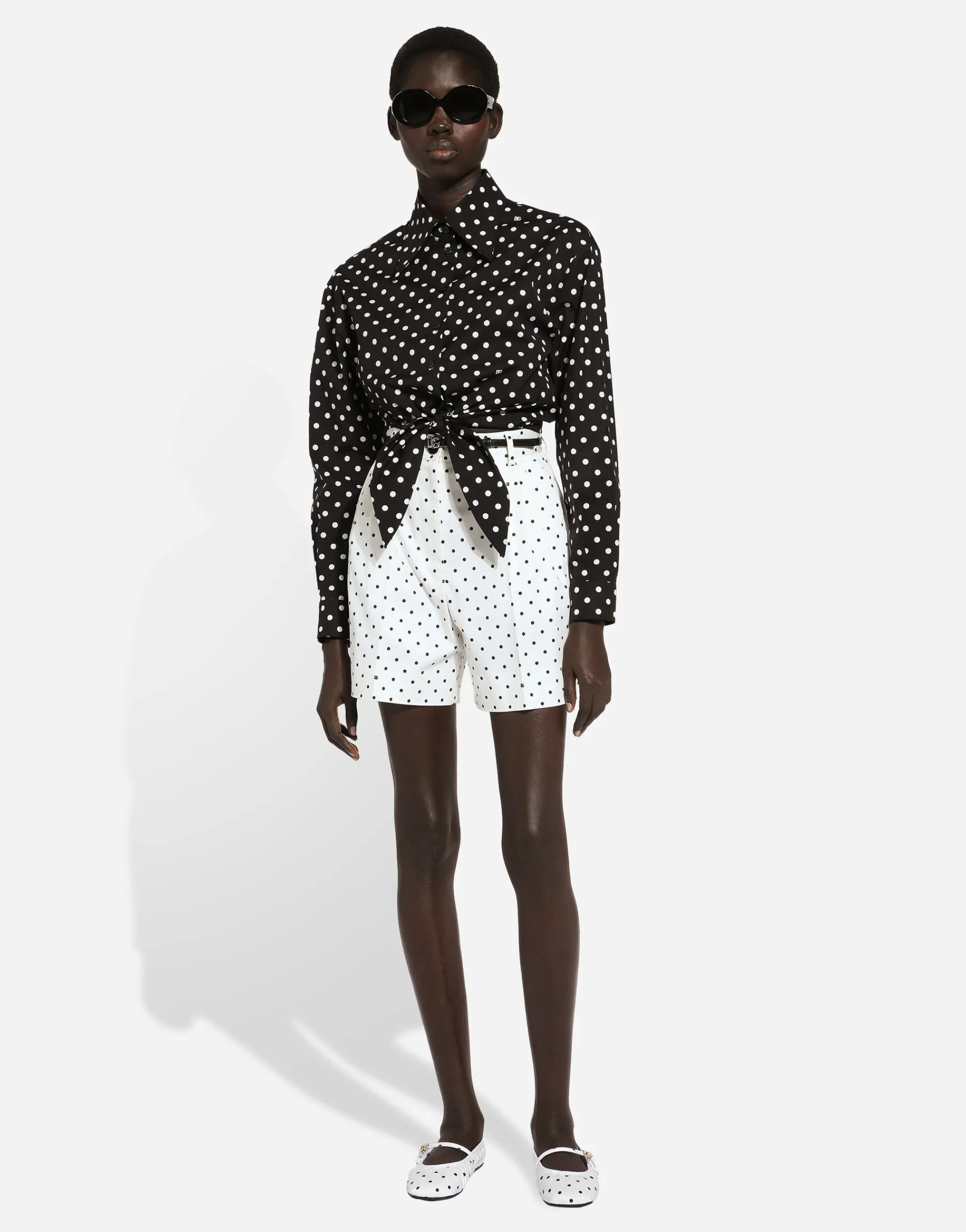 Cropped cotton poplin shirt with knot detail and polka-dot print