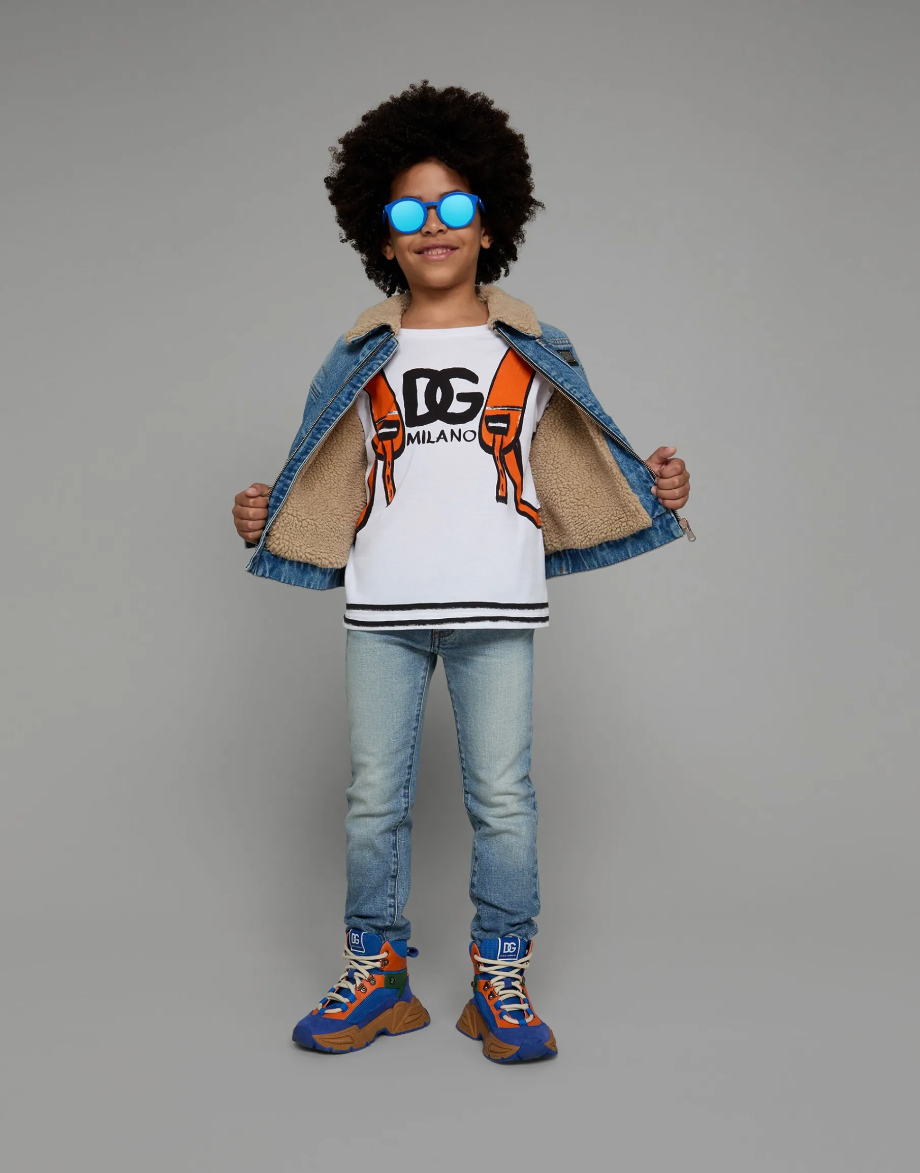 Denim jacket with faux fur lining