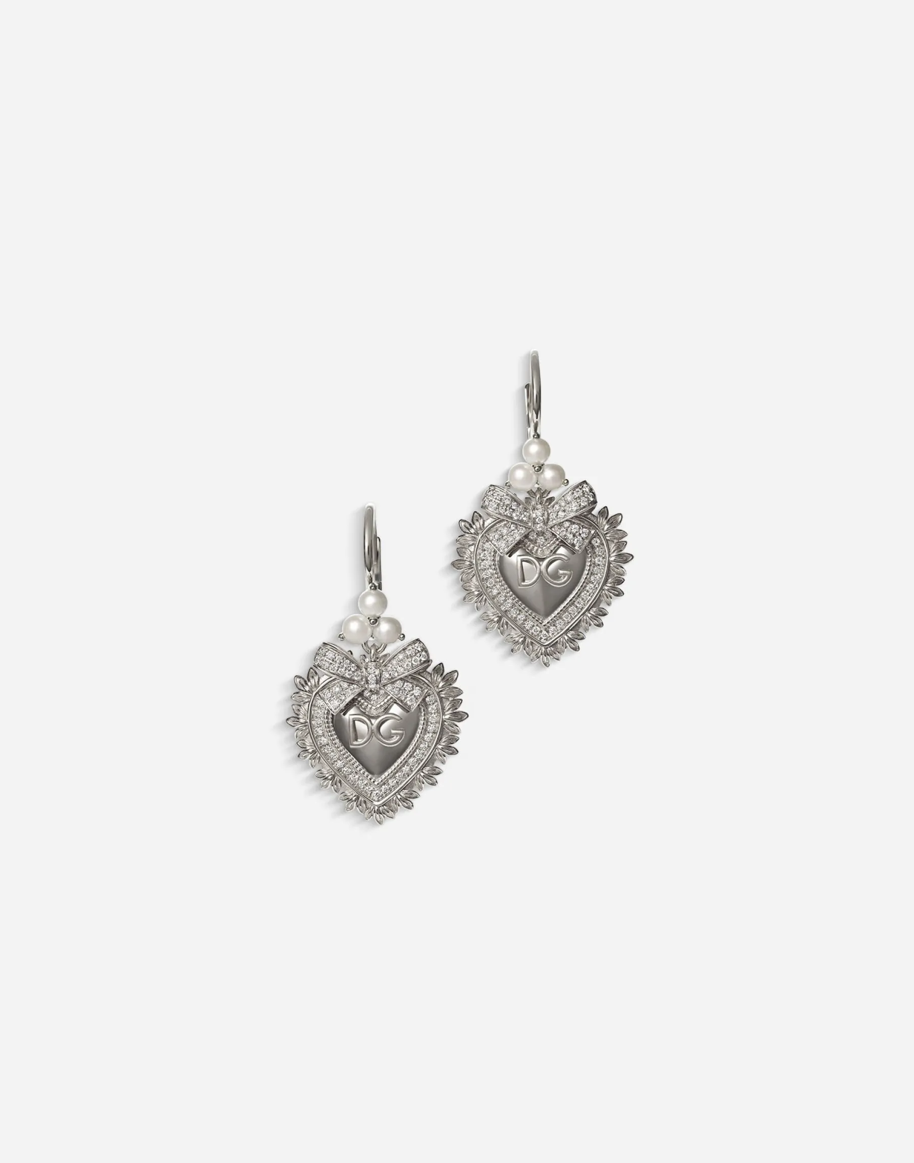 Devotion earrings in white gold with diamonds and pearls