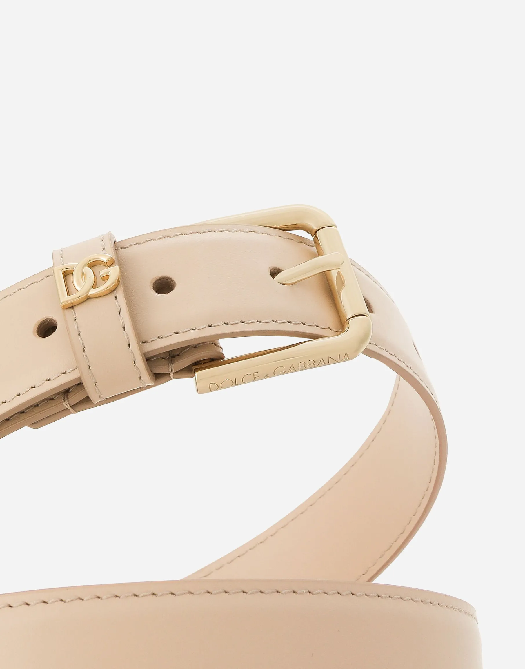 DG logo belt