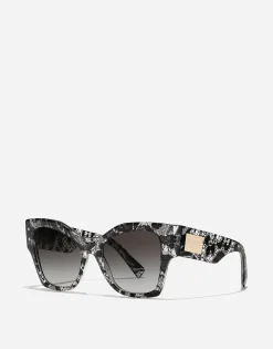 DG LOGO PLAQUE Sunglasses