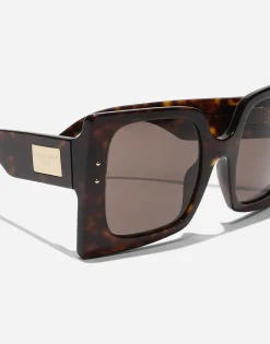 DNA sunglasses