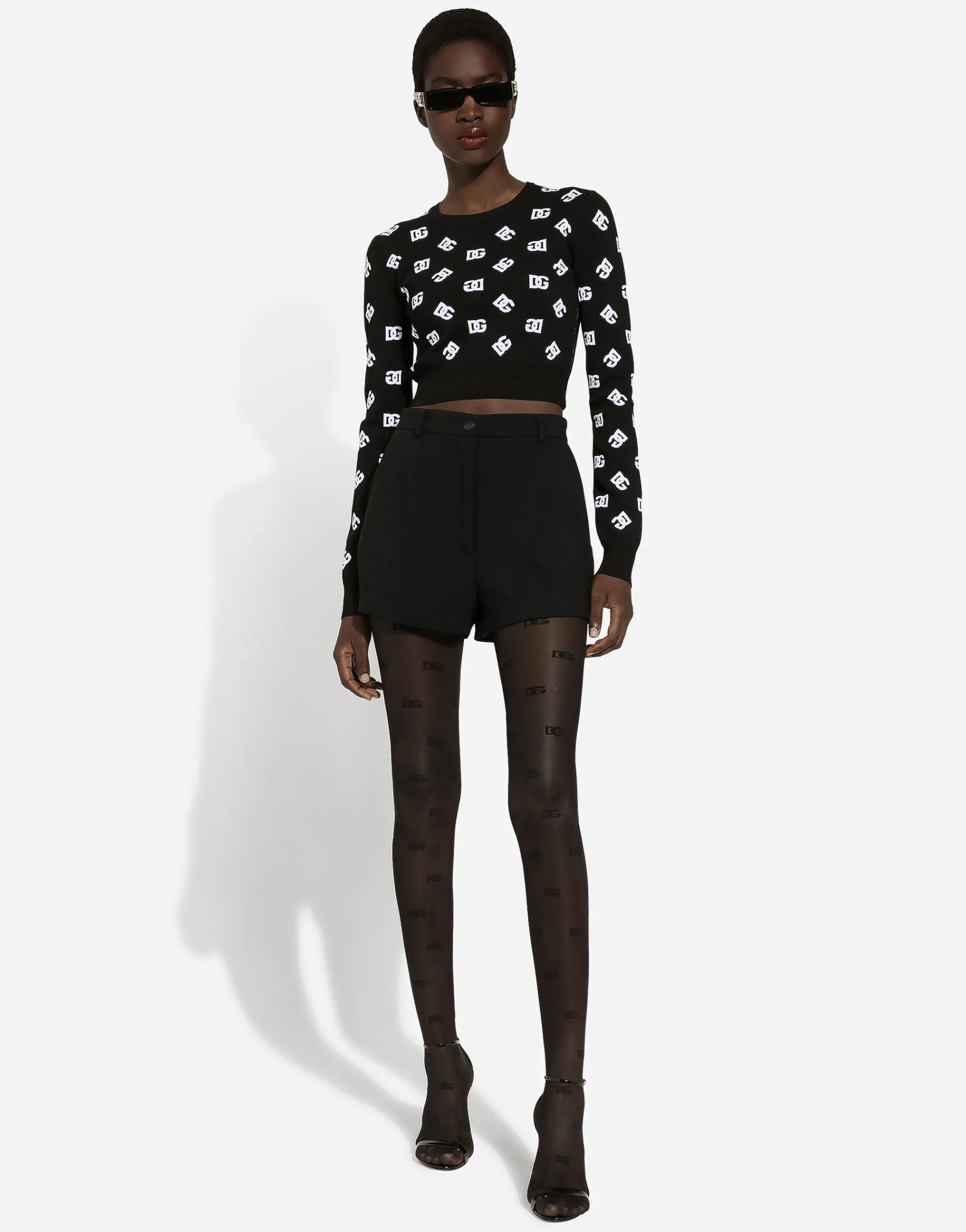 Double wool crepe shorts