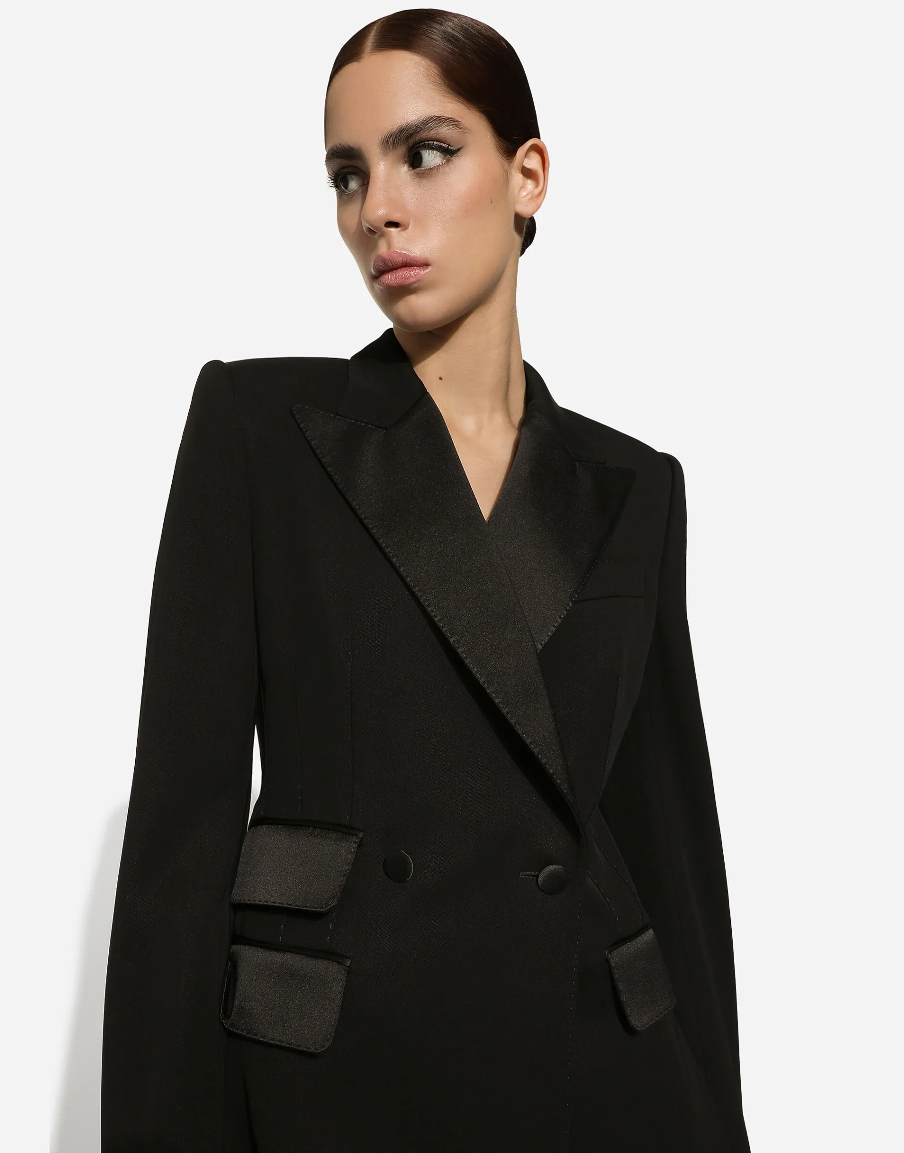 Double-breasted woolen jacket with side vents