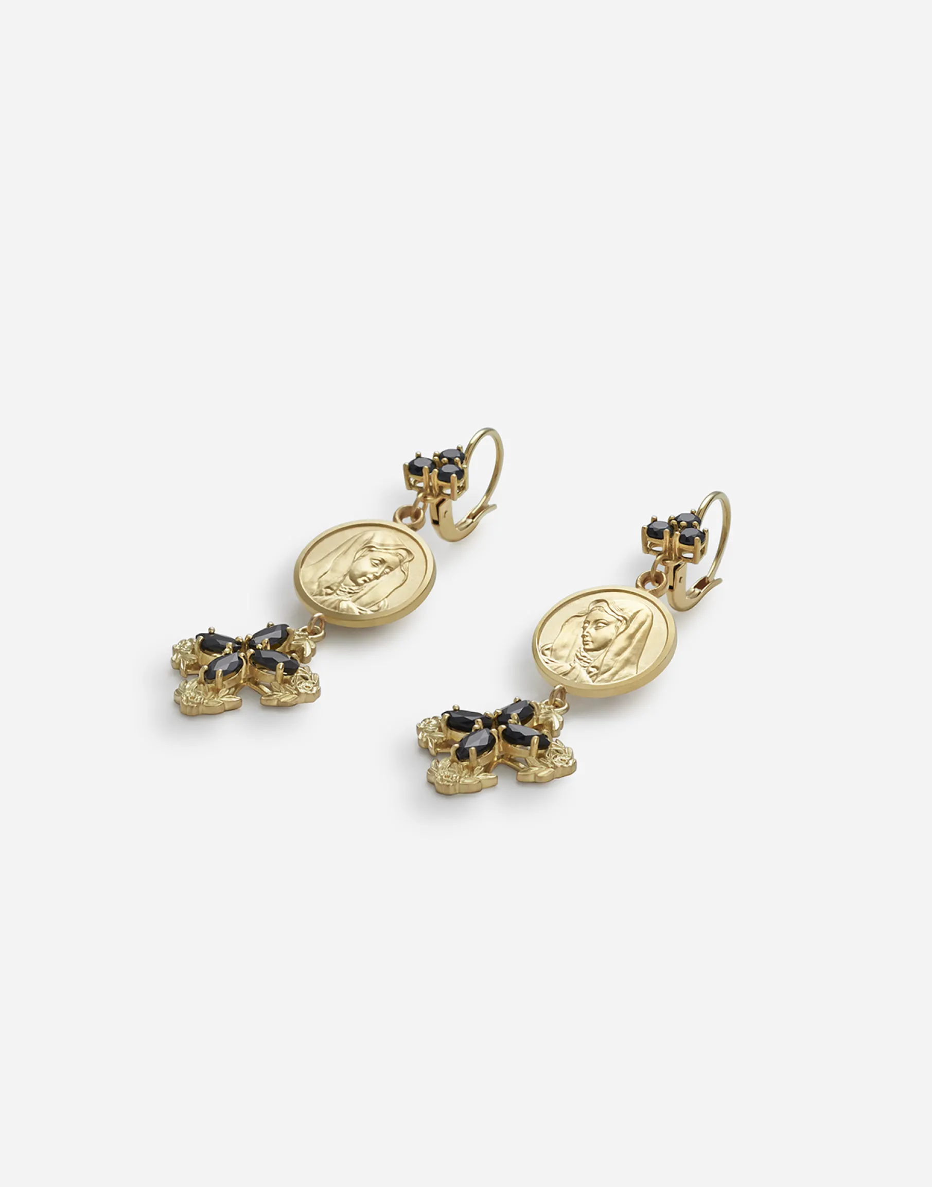 Drop earrings with sapphires
