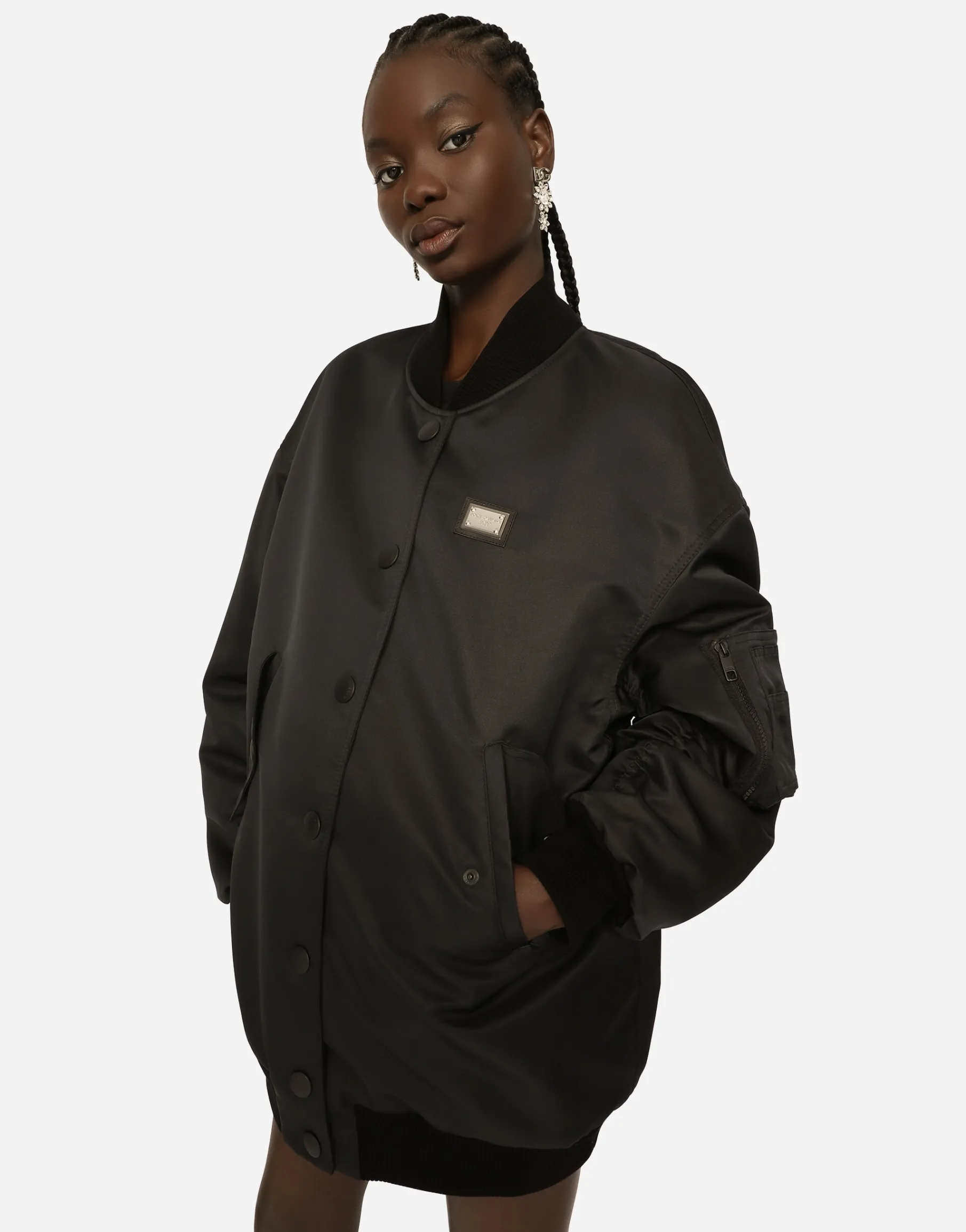 Duchesse jacket with branded plate