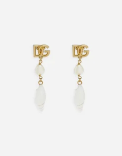 Earrings with DG logo and shell
