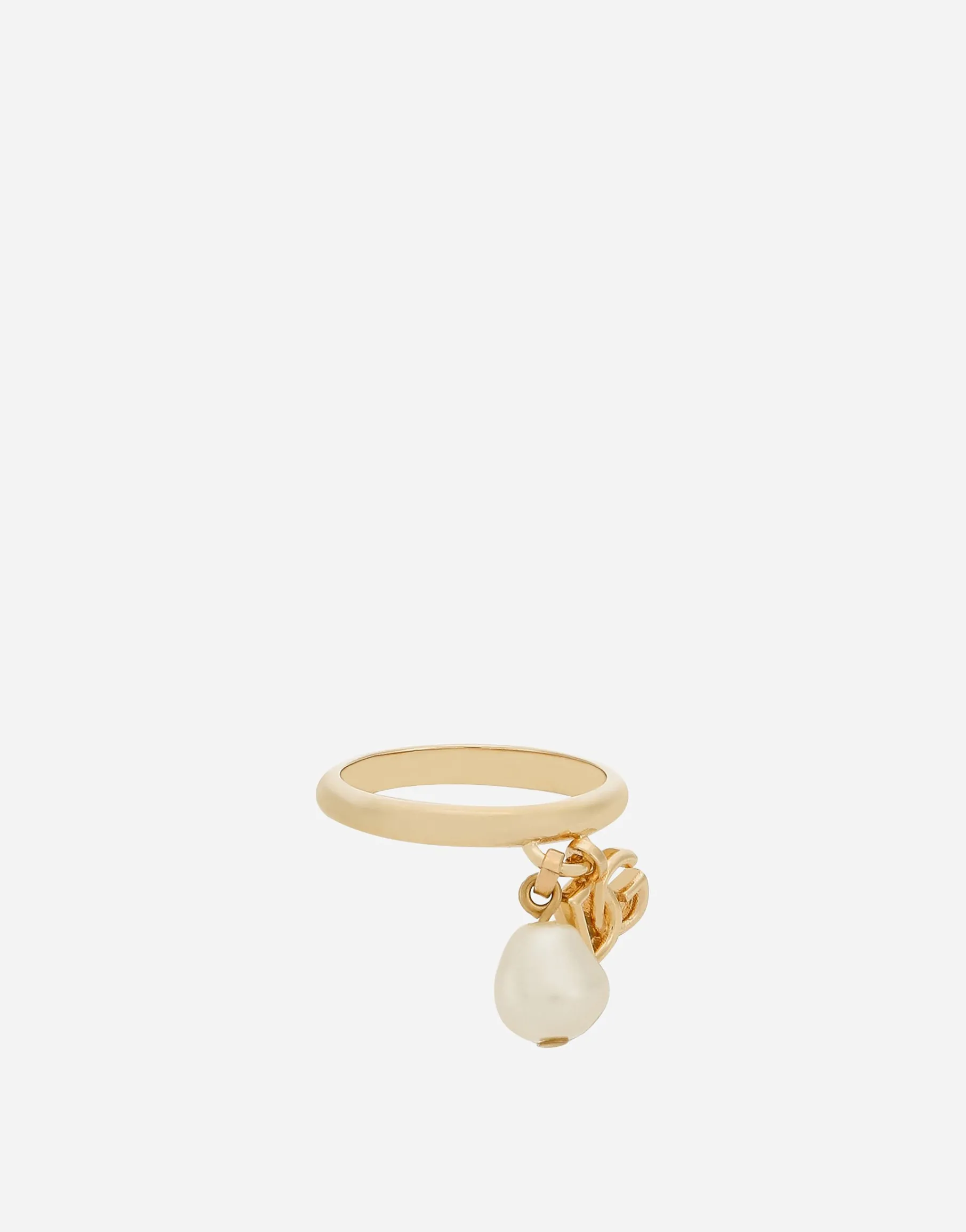 Engagement ring with DG logo and pearl charms