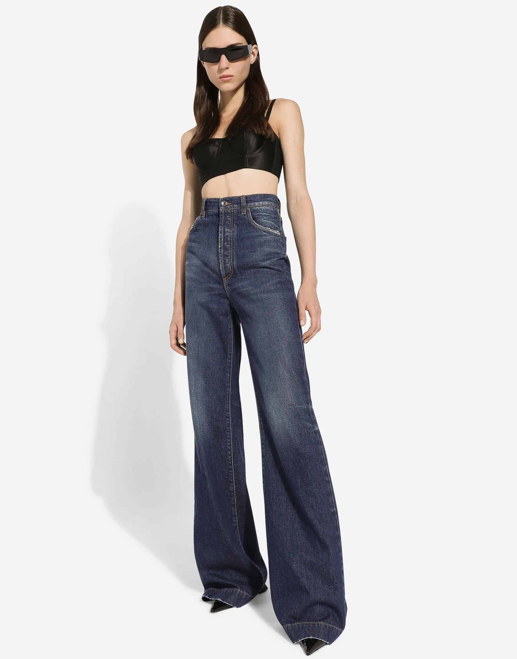 Flared denim jeans