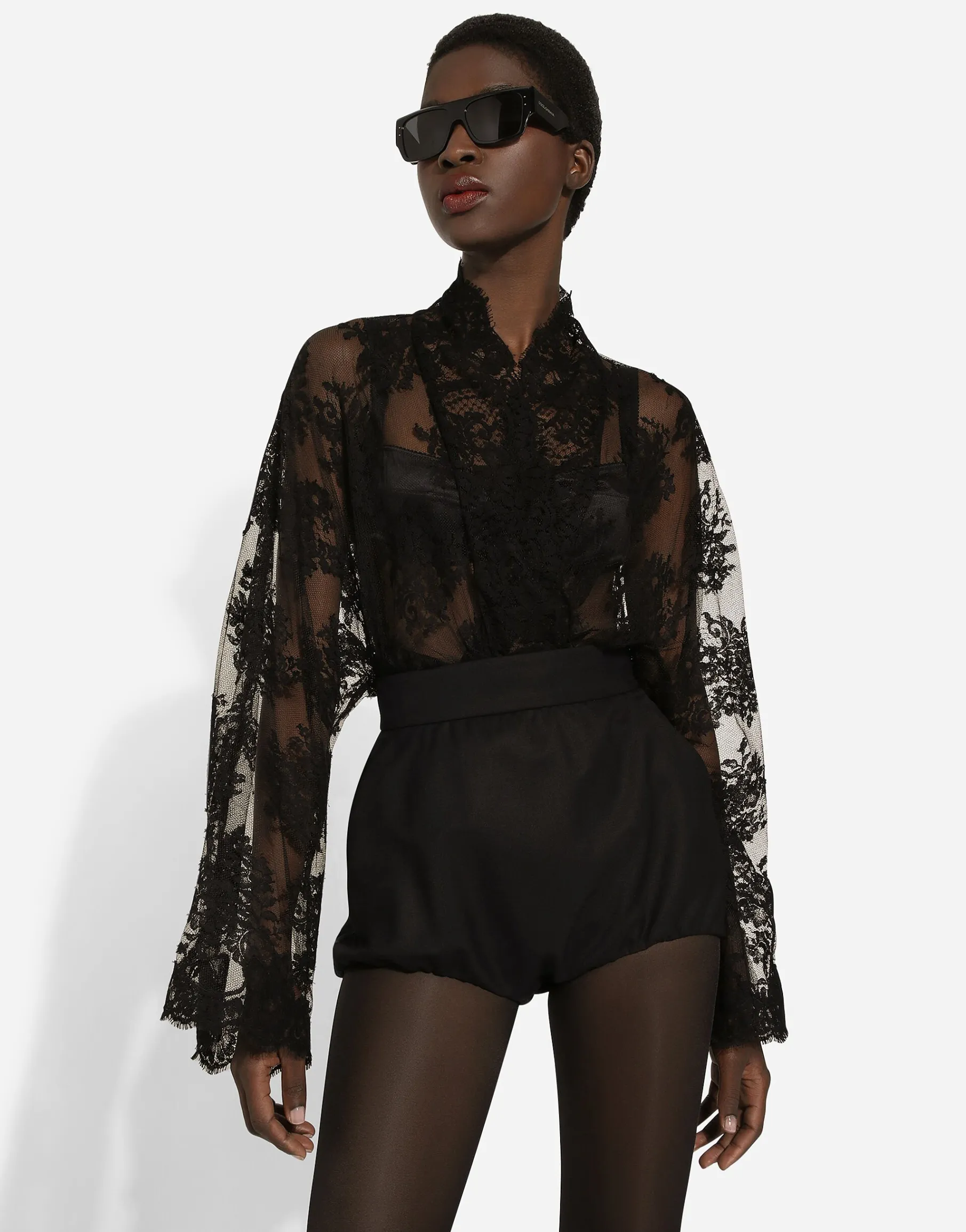 Floral Chantilly lace kimono shirt