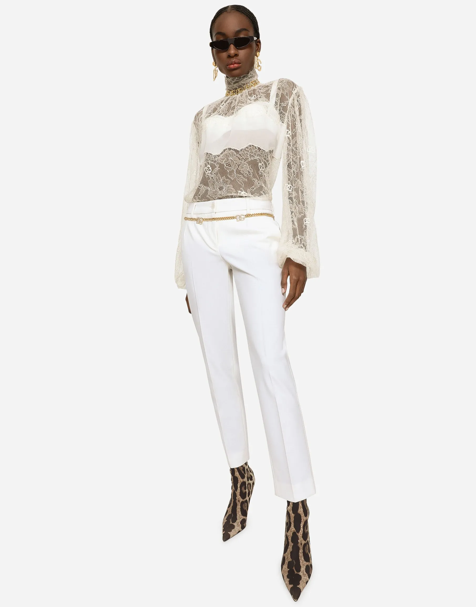 Floral lace turtle-neck blouse
