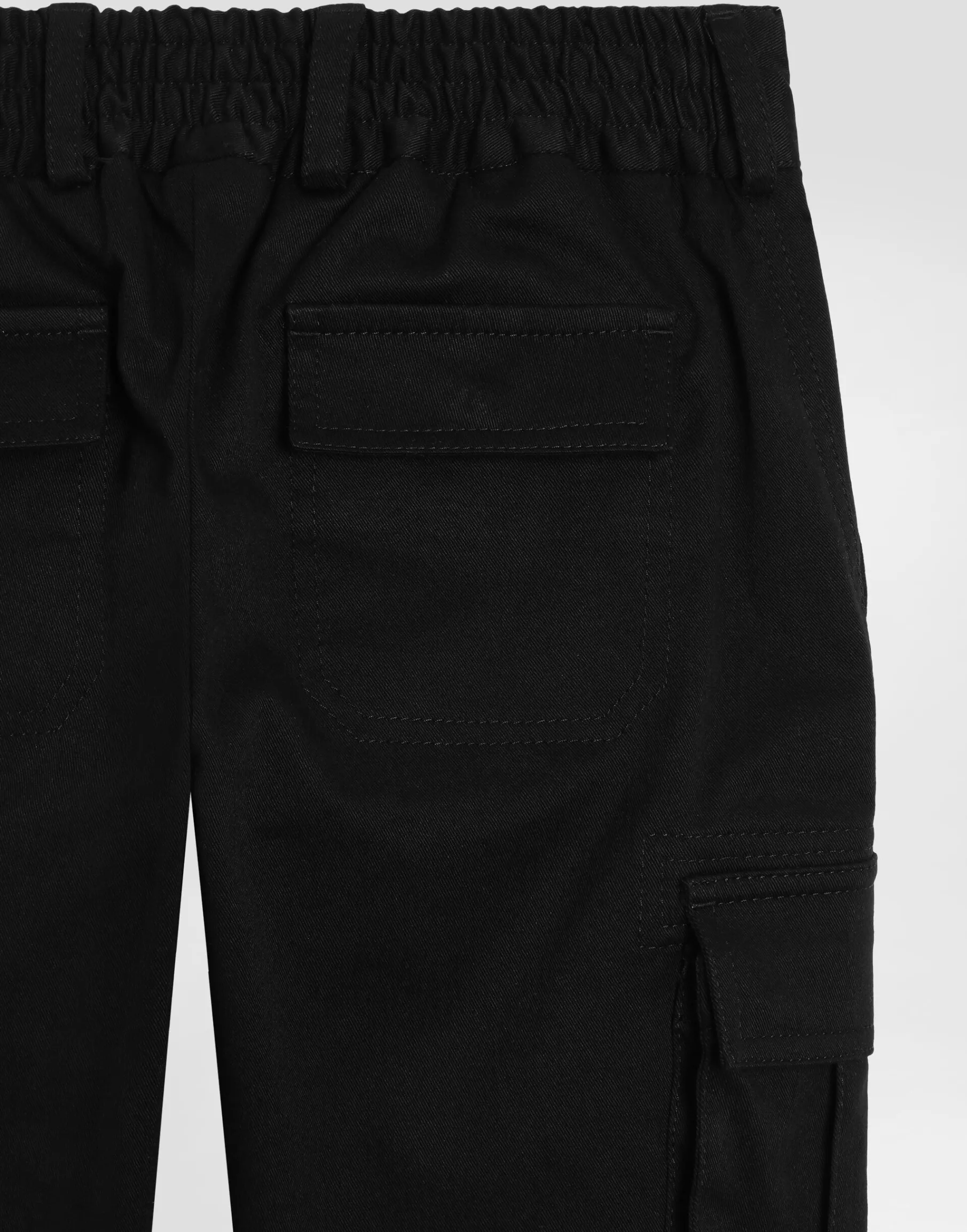 Gabardine cargo pants with branded metal tag